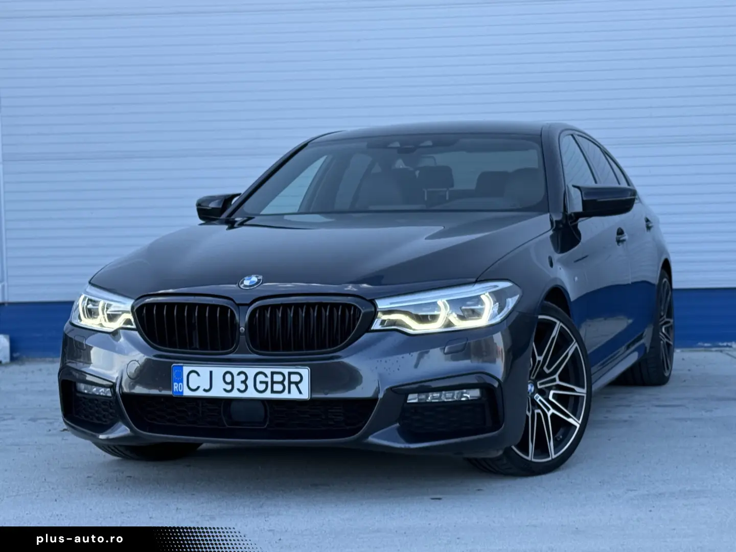 BMW 530