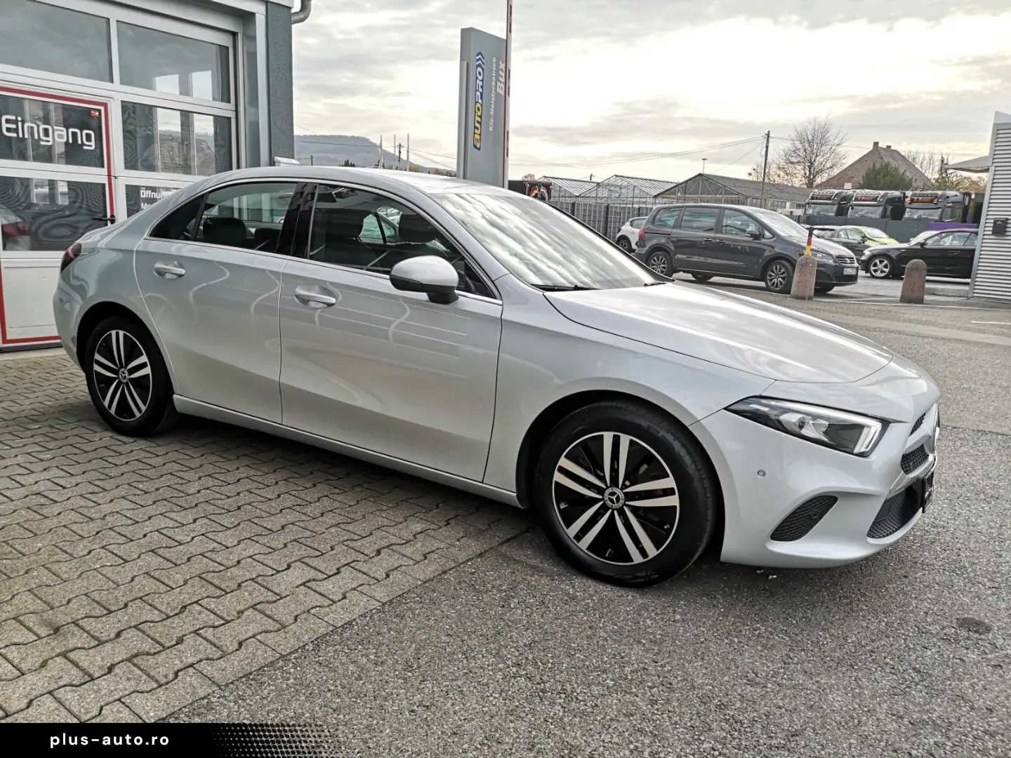 Mercedes-Benz A 180