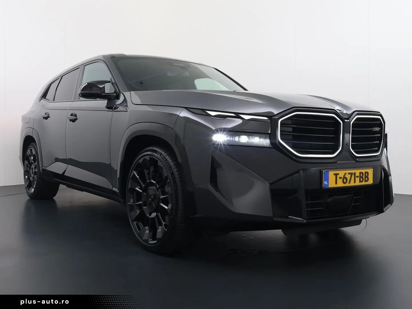 BMW Xm