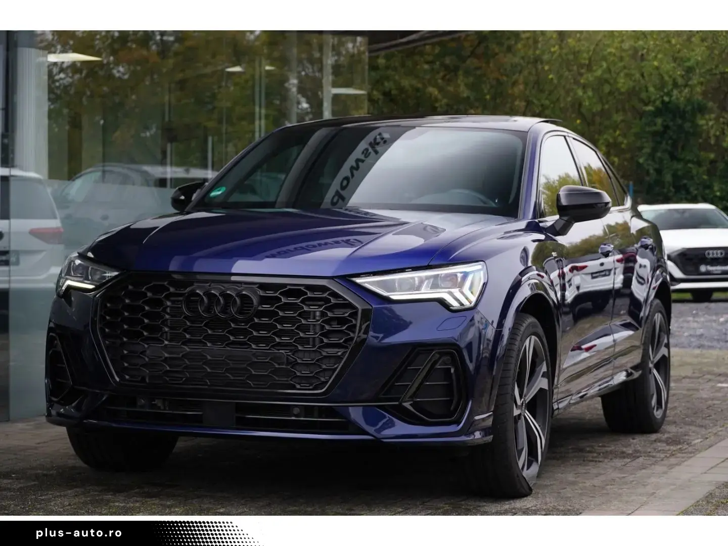 AUDI Q3 Sportback S line Keyless Matrix Pano ACC Kame