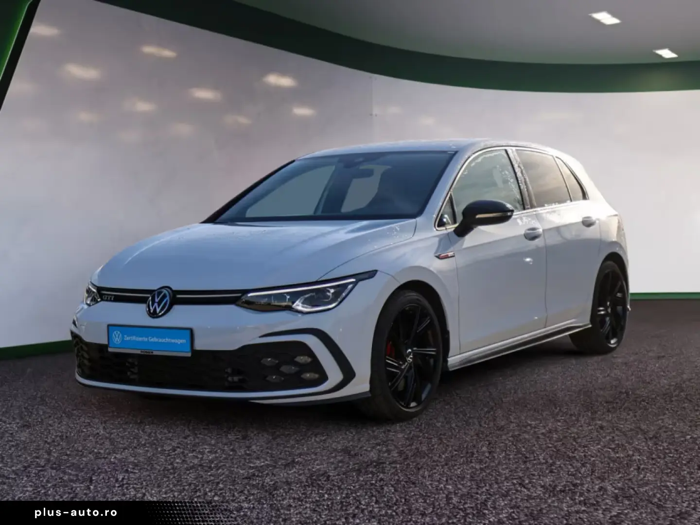 Volkswagen Golf VIII GTI 2 0 l TSI DSG