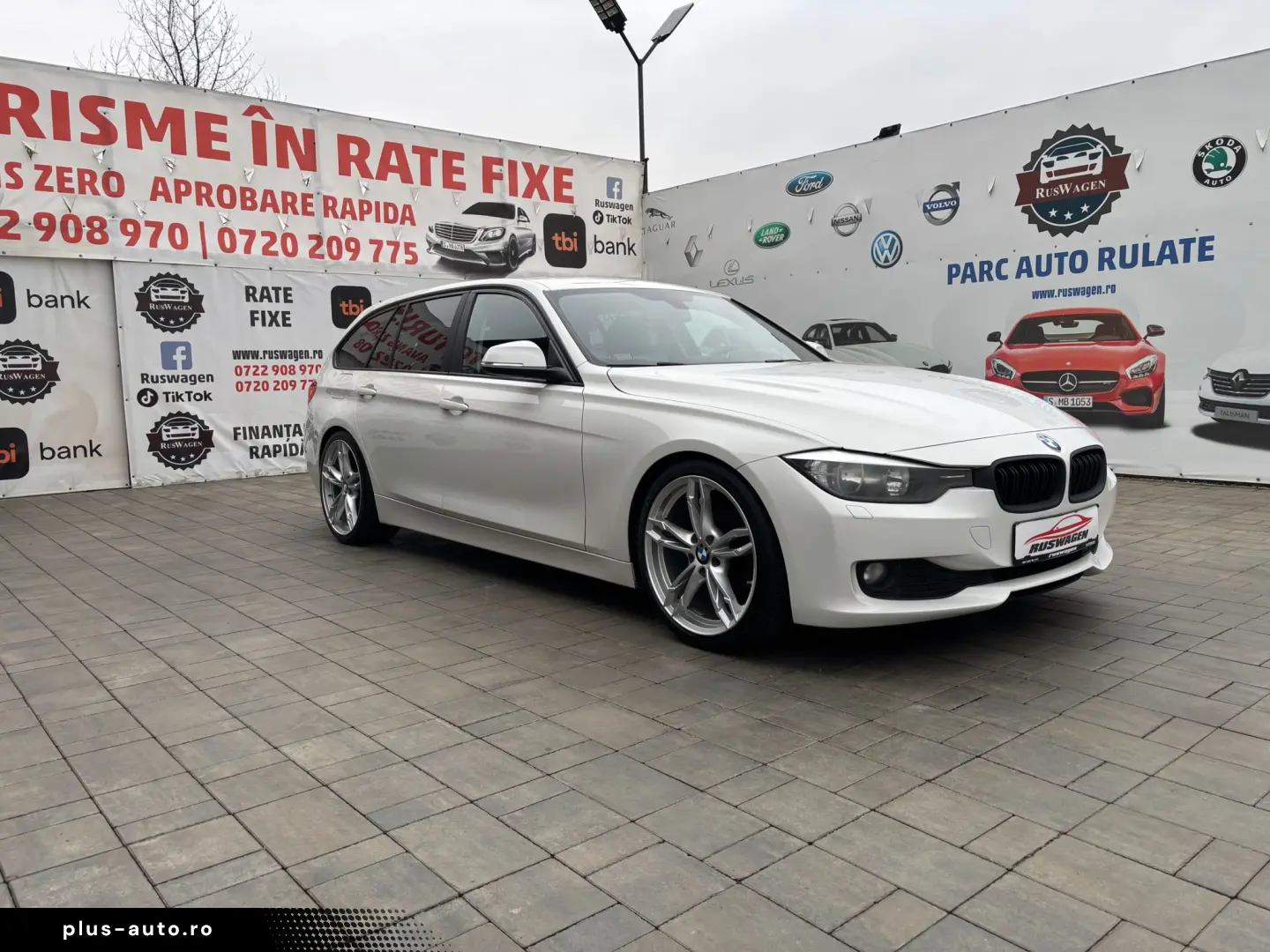 BMW 320