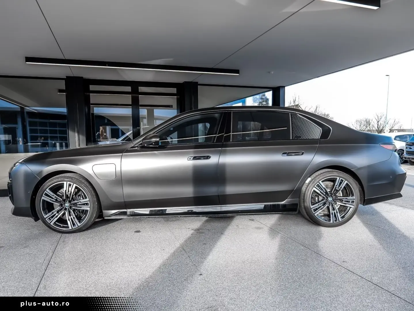 BMW 750