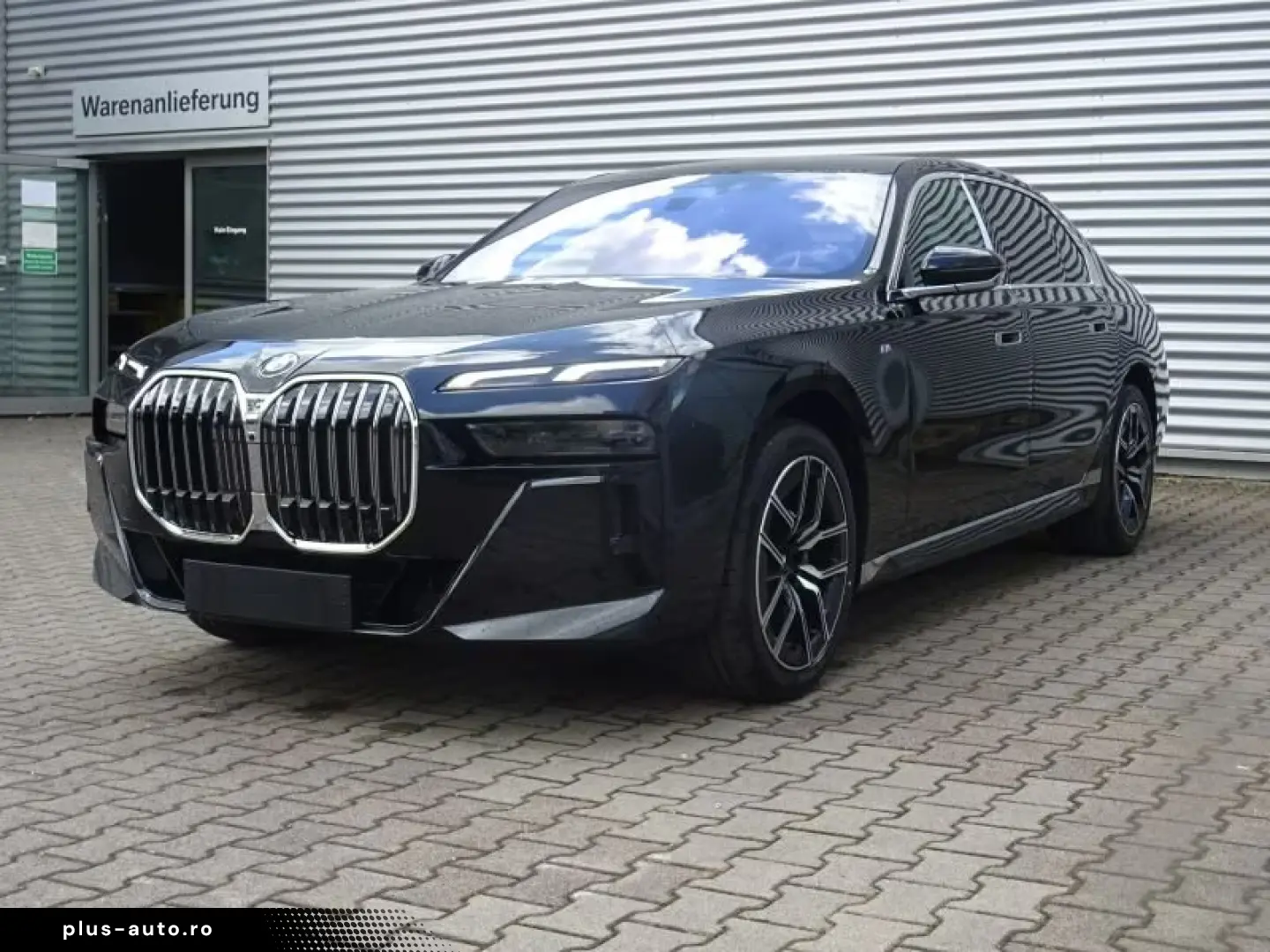 BMW 740