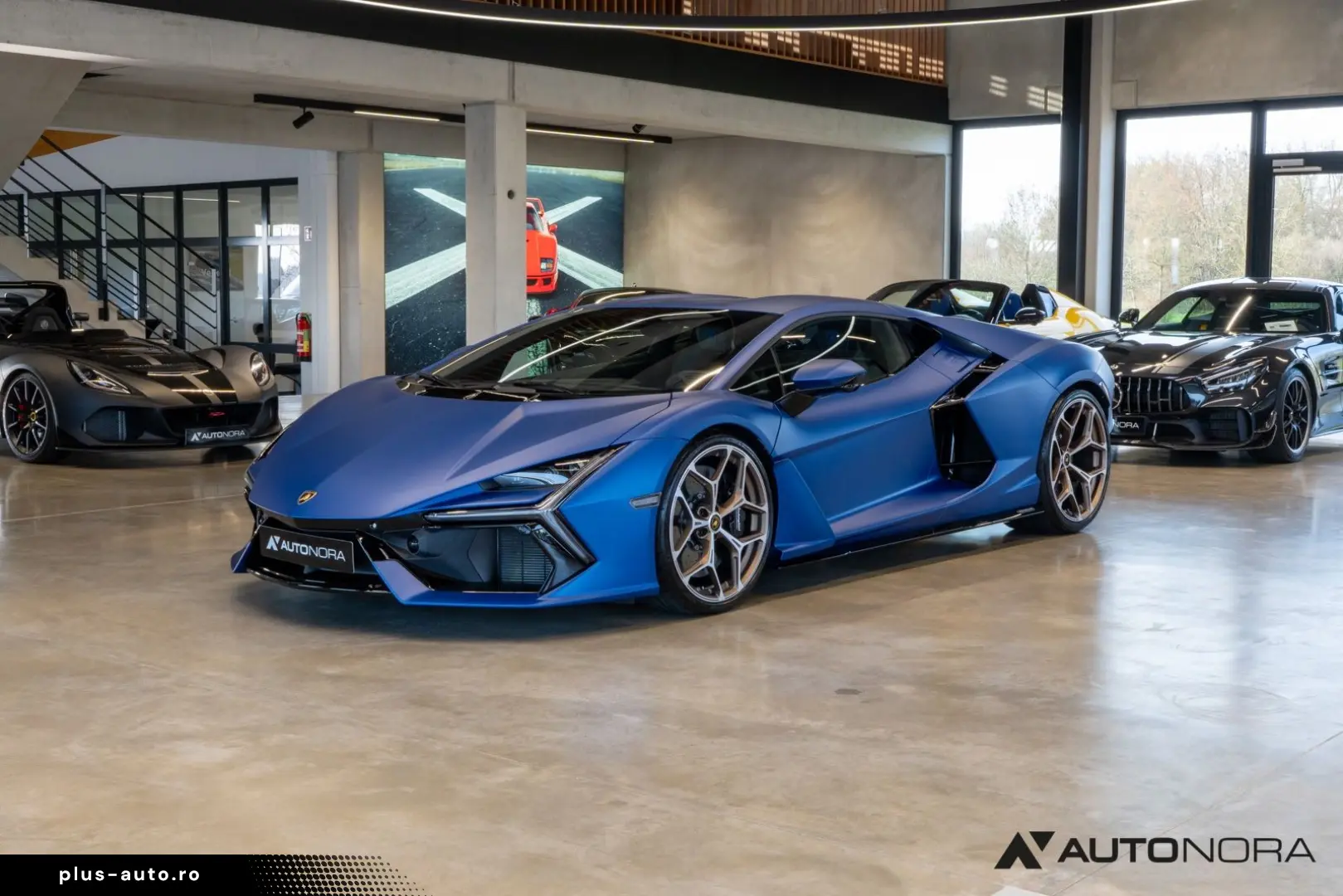 Lamborghini Revuelto