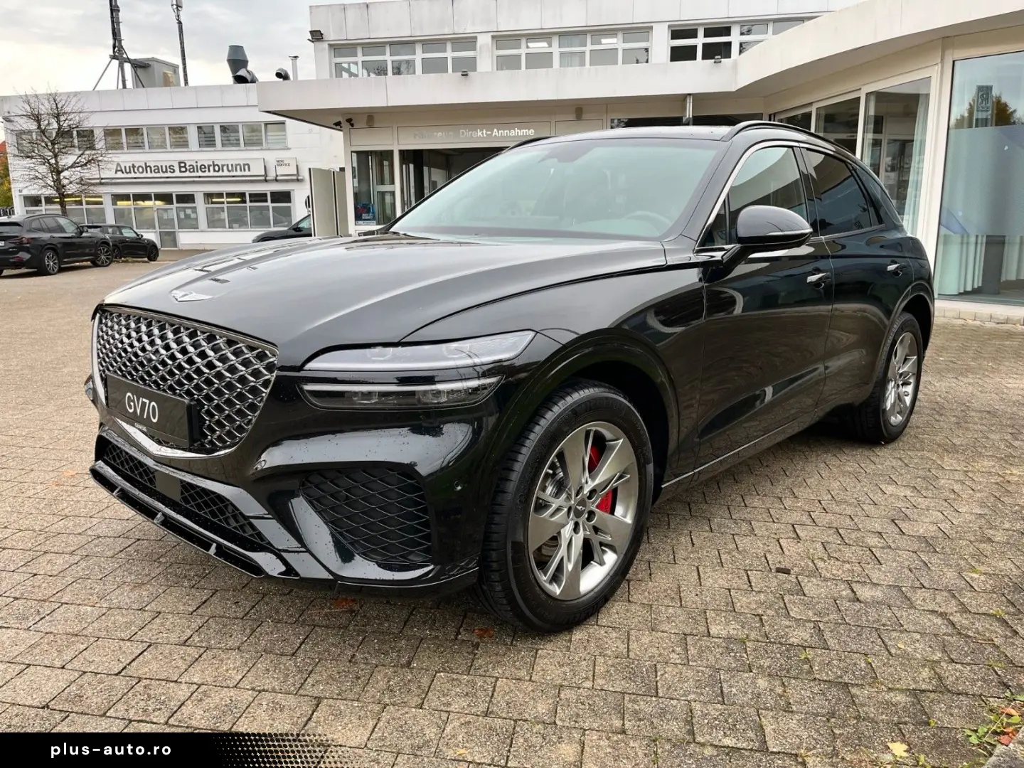 Genesis Gv70