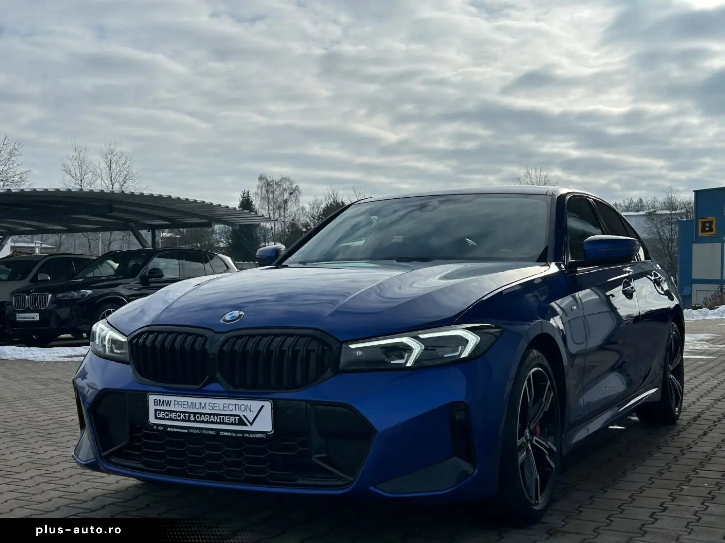 BMW 330