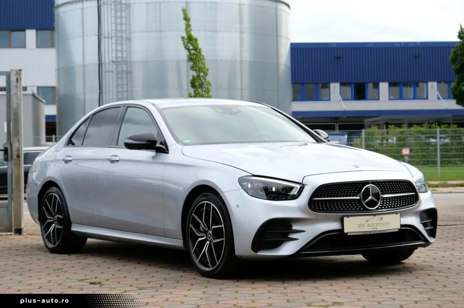 Mercedes-Benz E 400