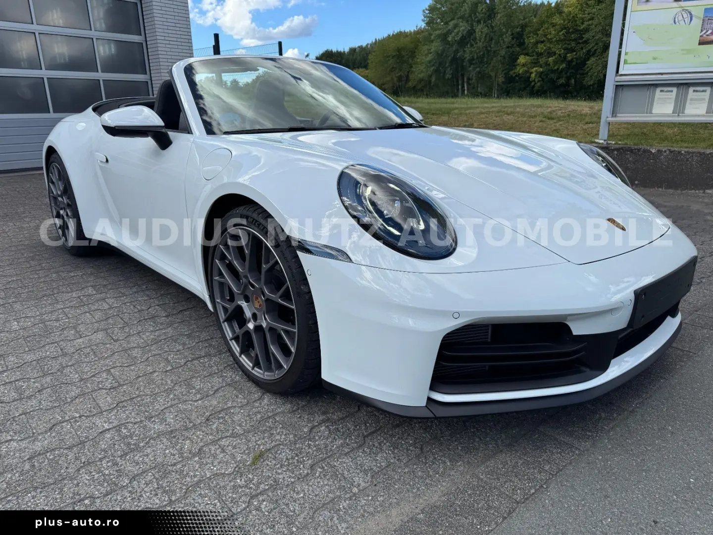 Porsche 992