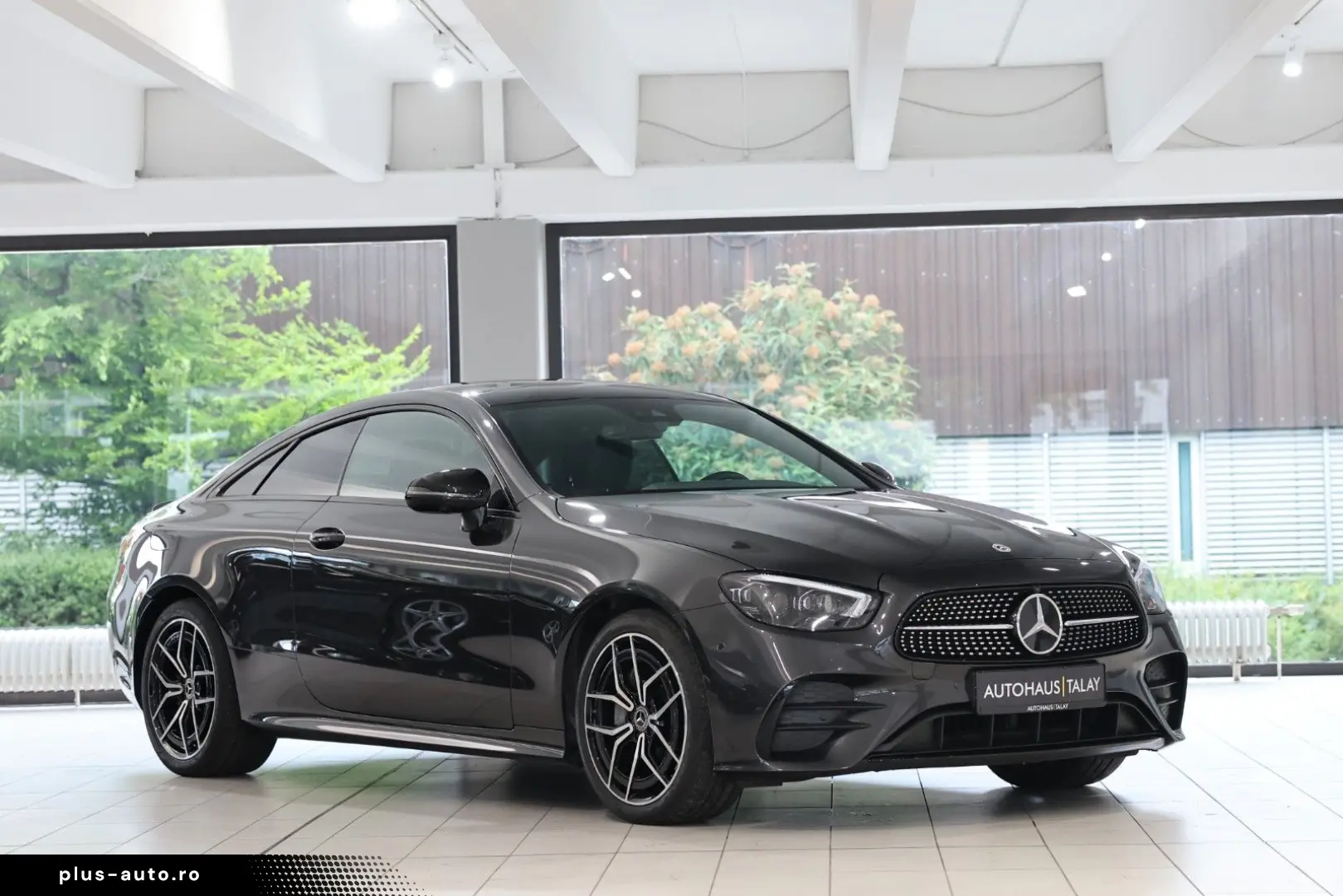 Mercedes-Benz E 200