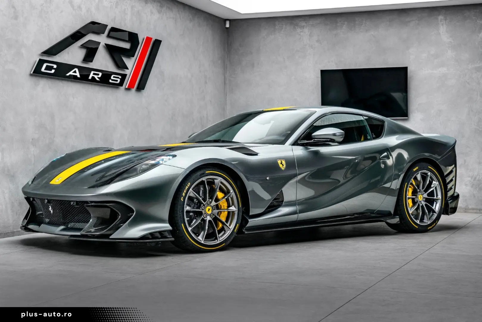 Ferrari 812