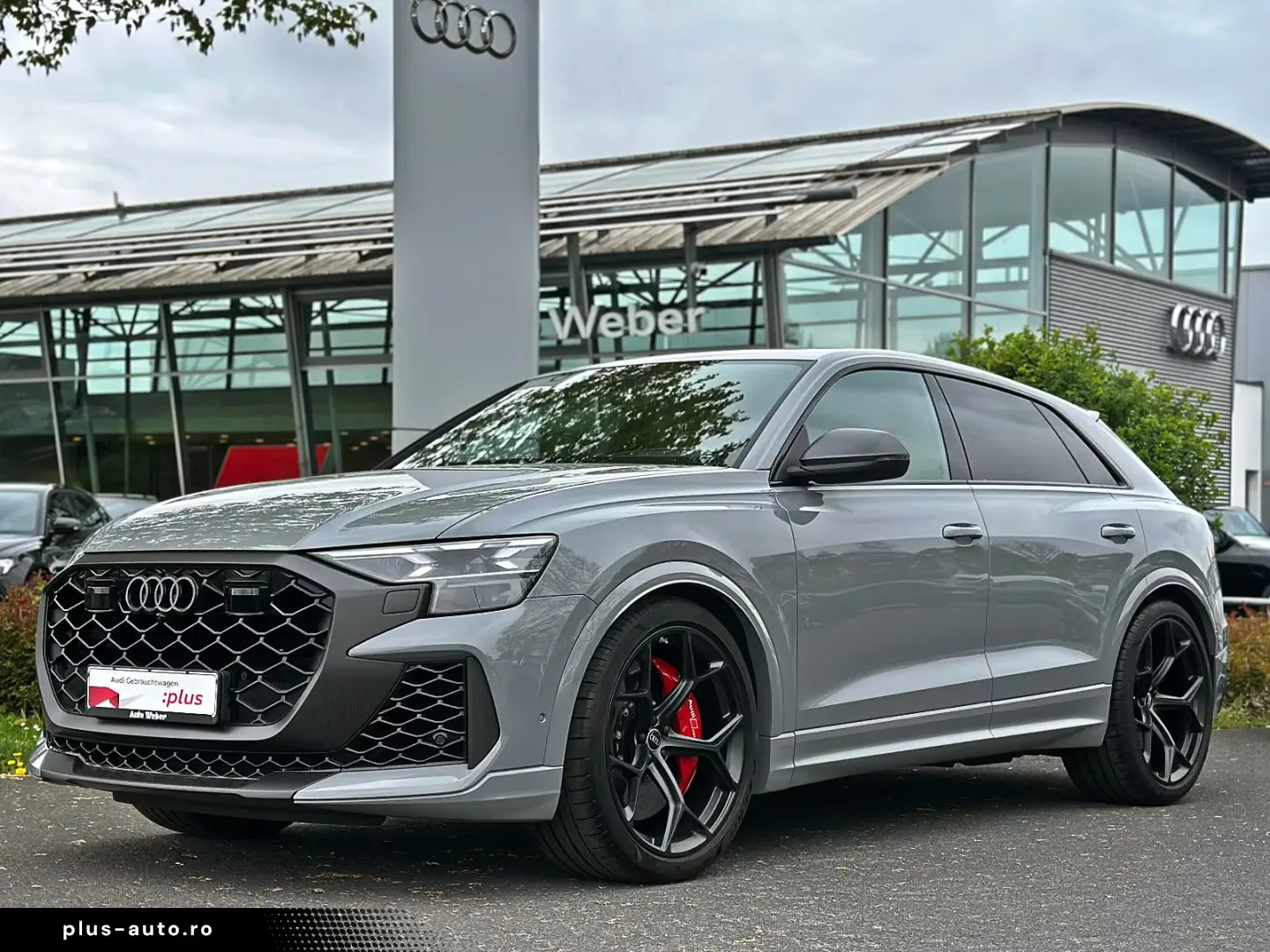 Audi Rsq8
