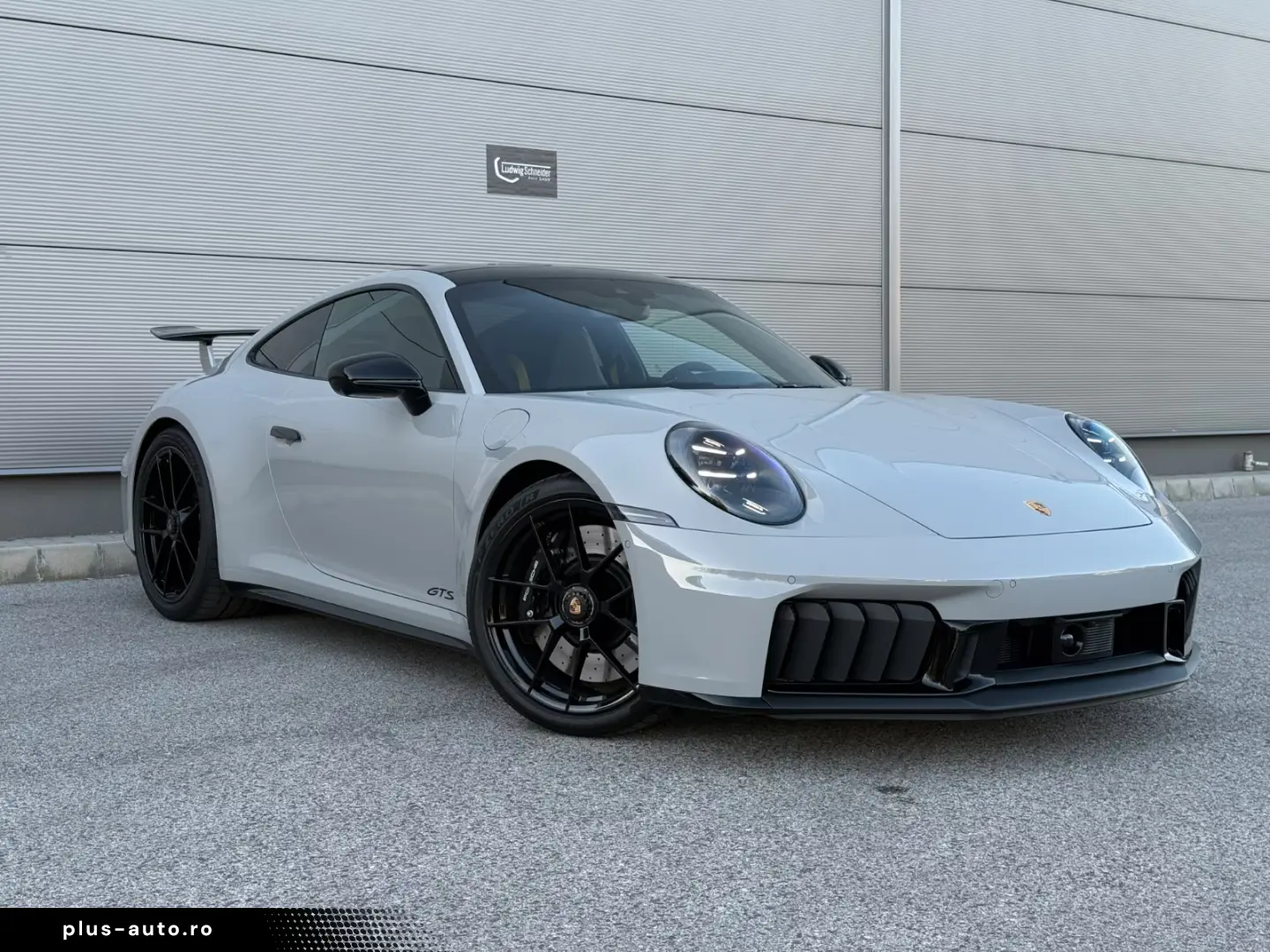 Porsche 992