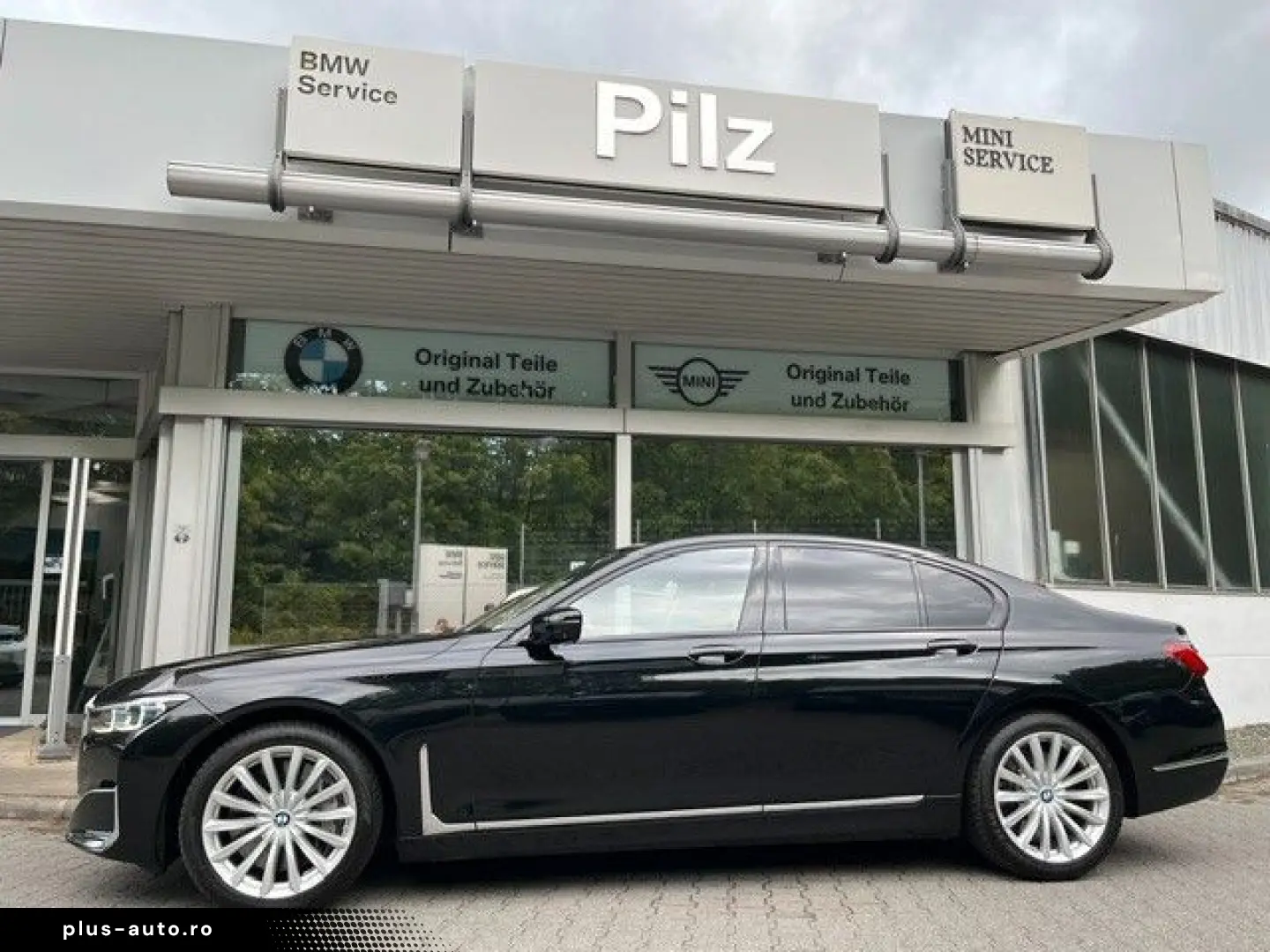 BMW 750