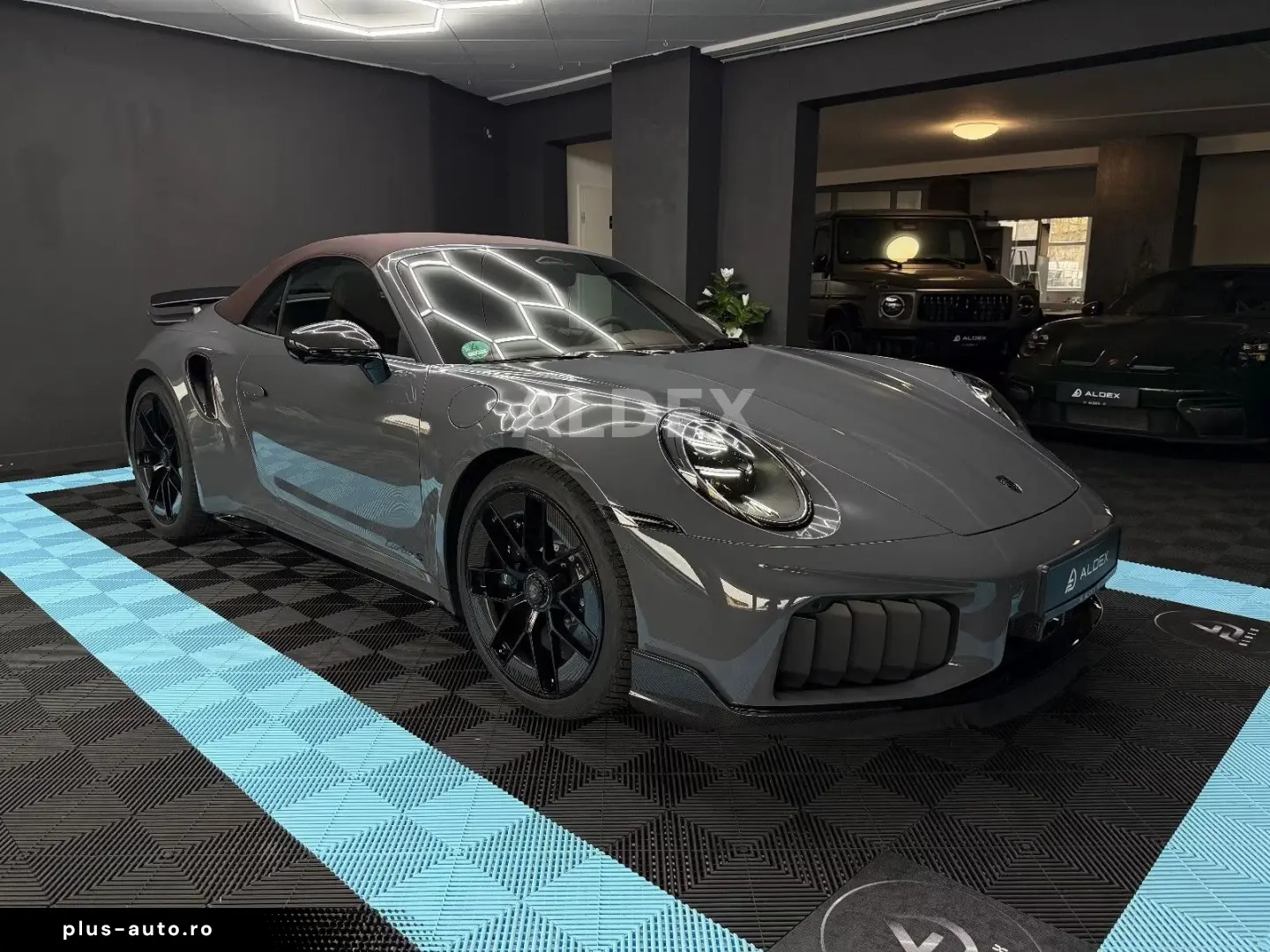 Porsche 992