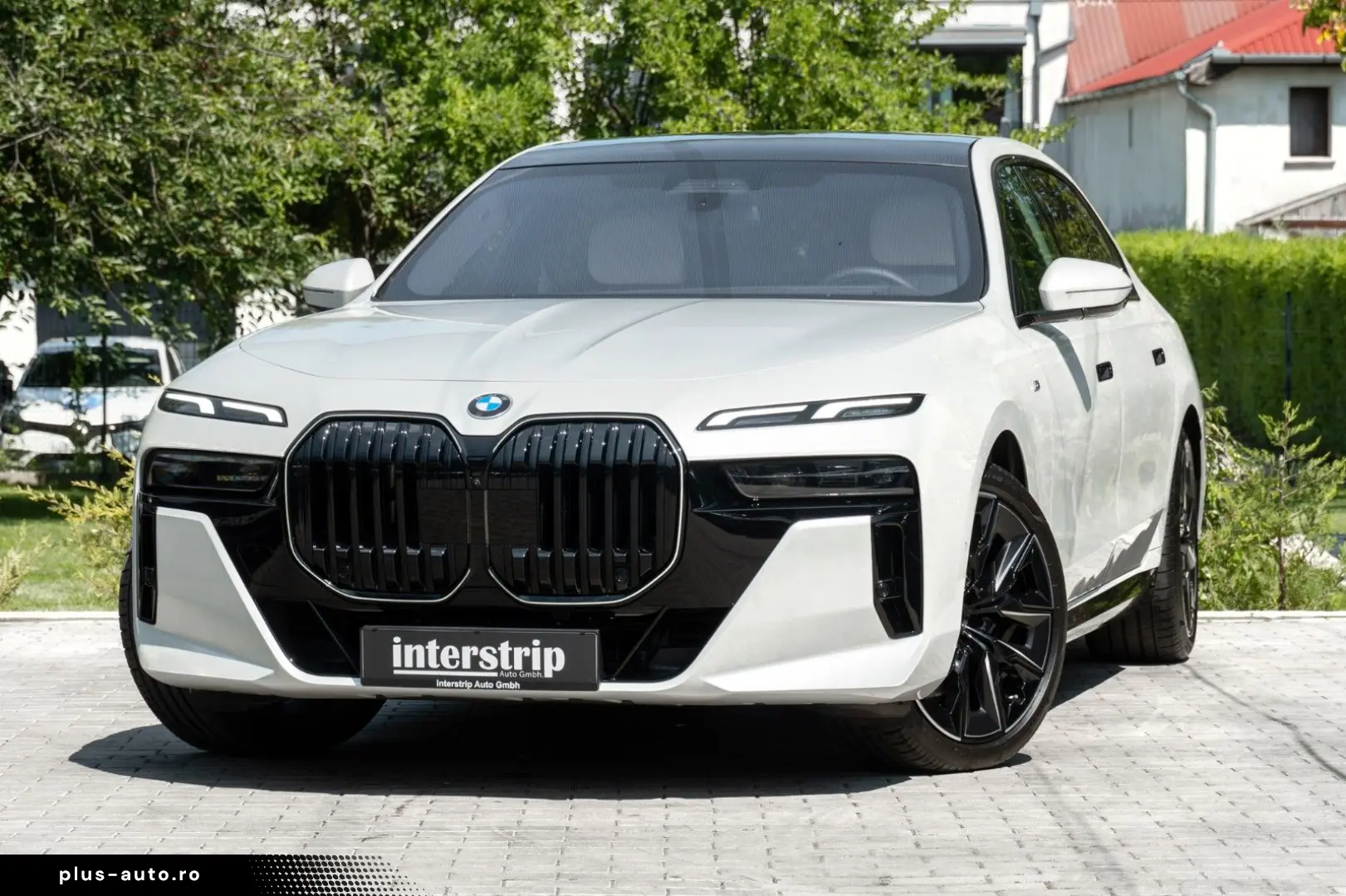 BMW 740