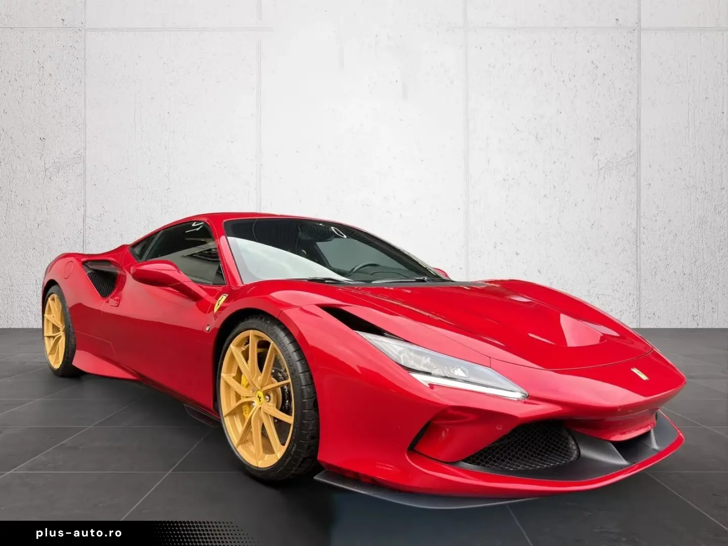 Ferrari F8