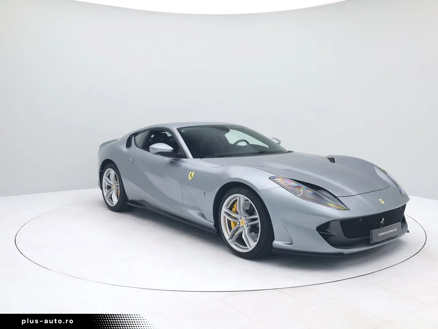 Ferrari 812