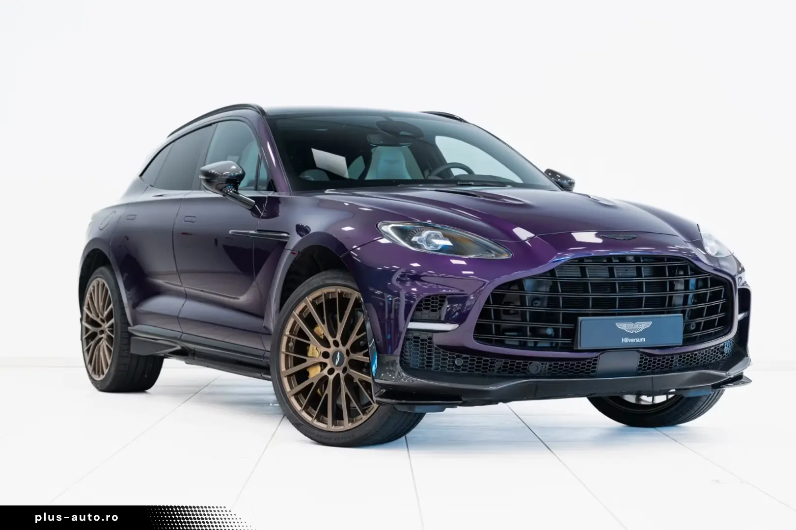 Aston Martin Dbx