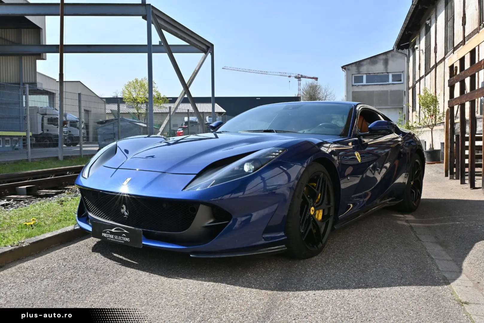 Ferrari 812