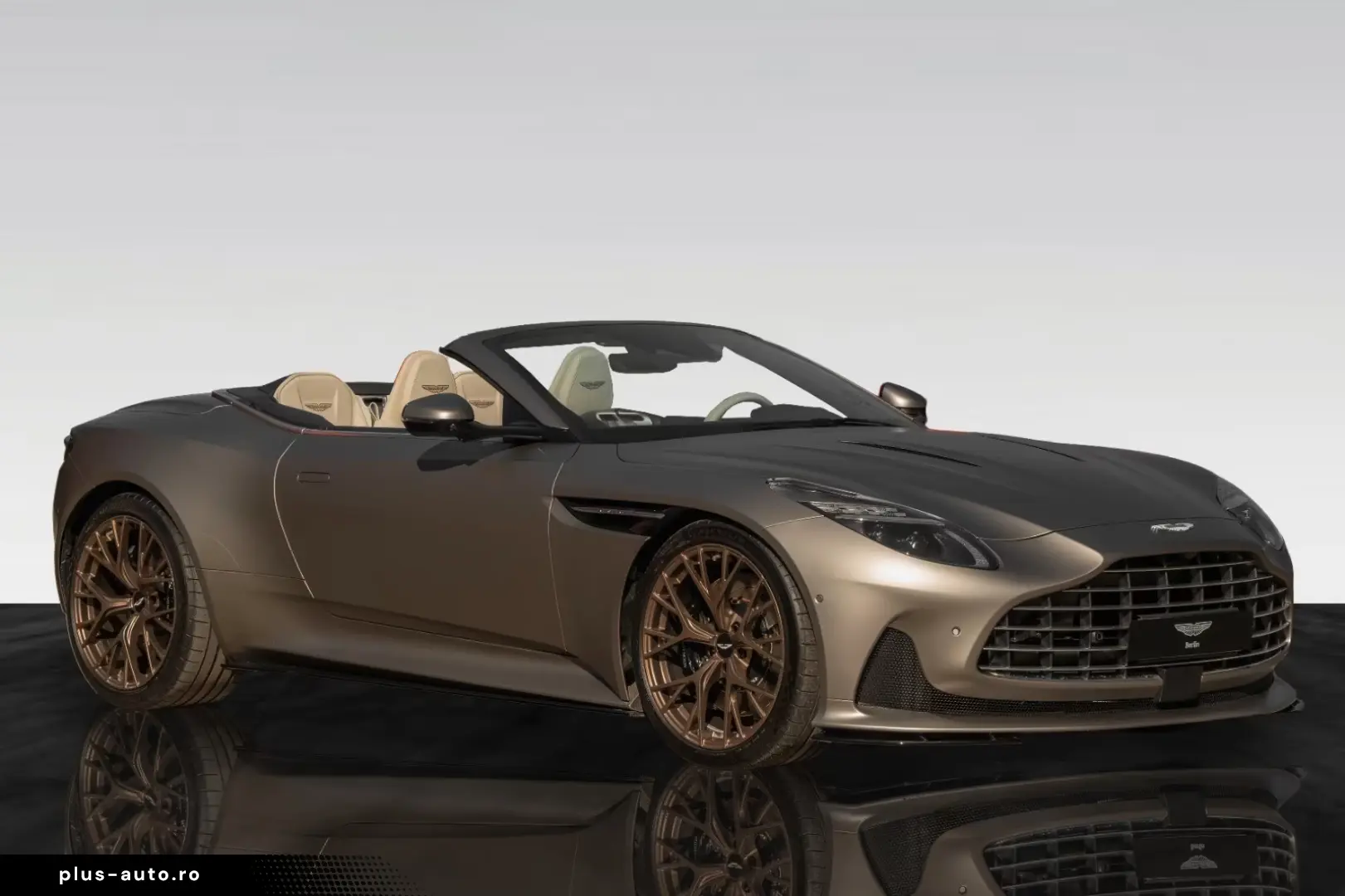 Aston Martin Db12