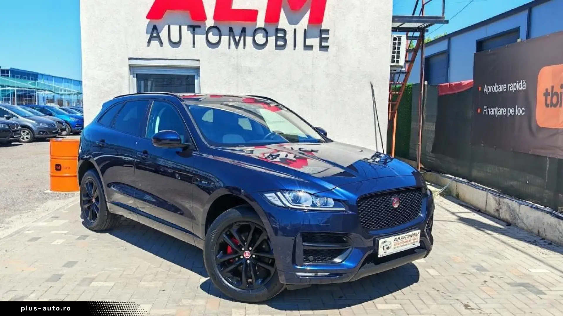 Jaguar F-Pace