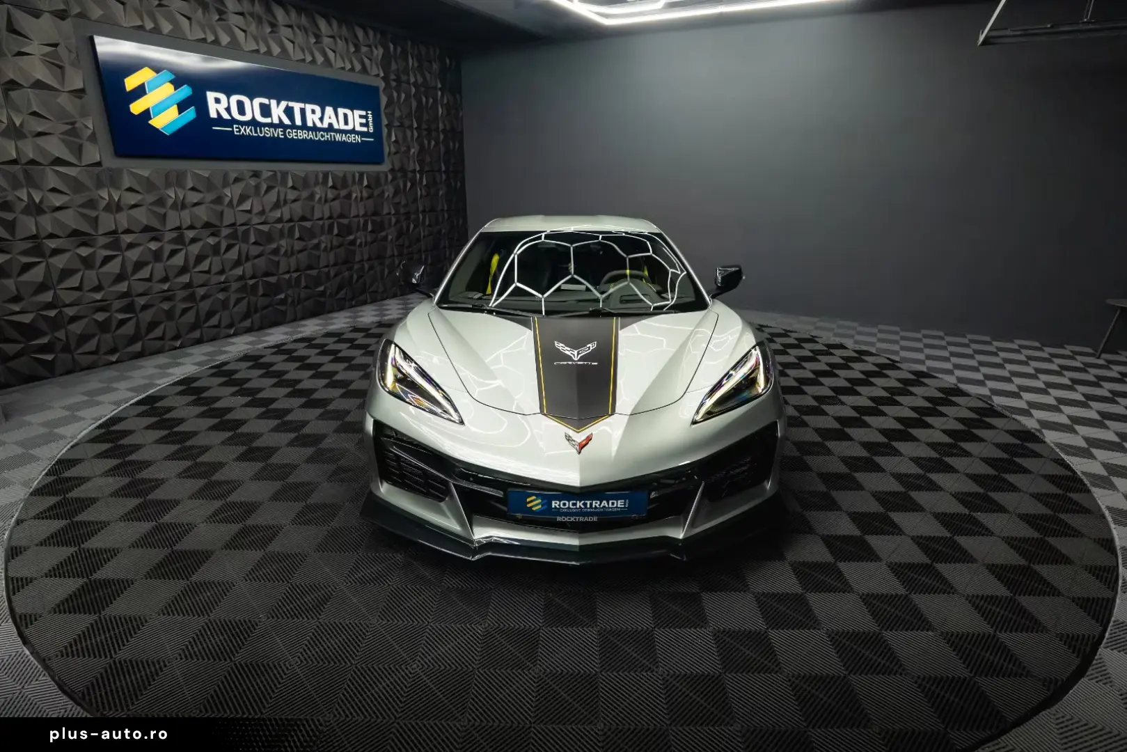Corvette C8