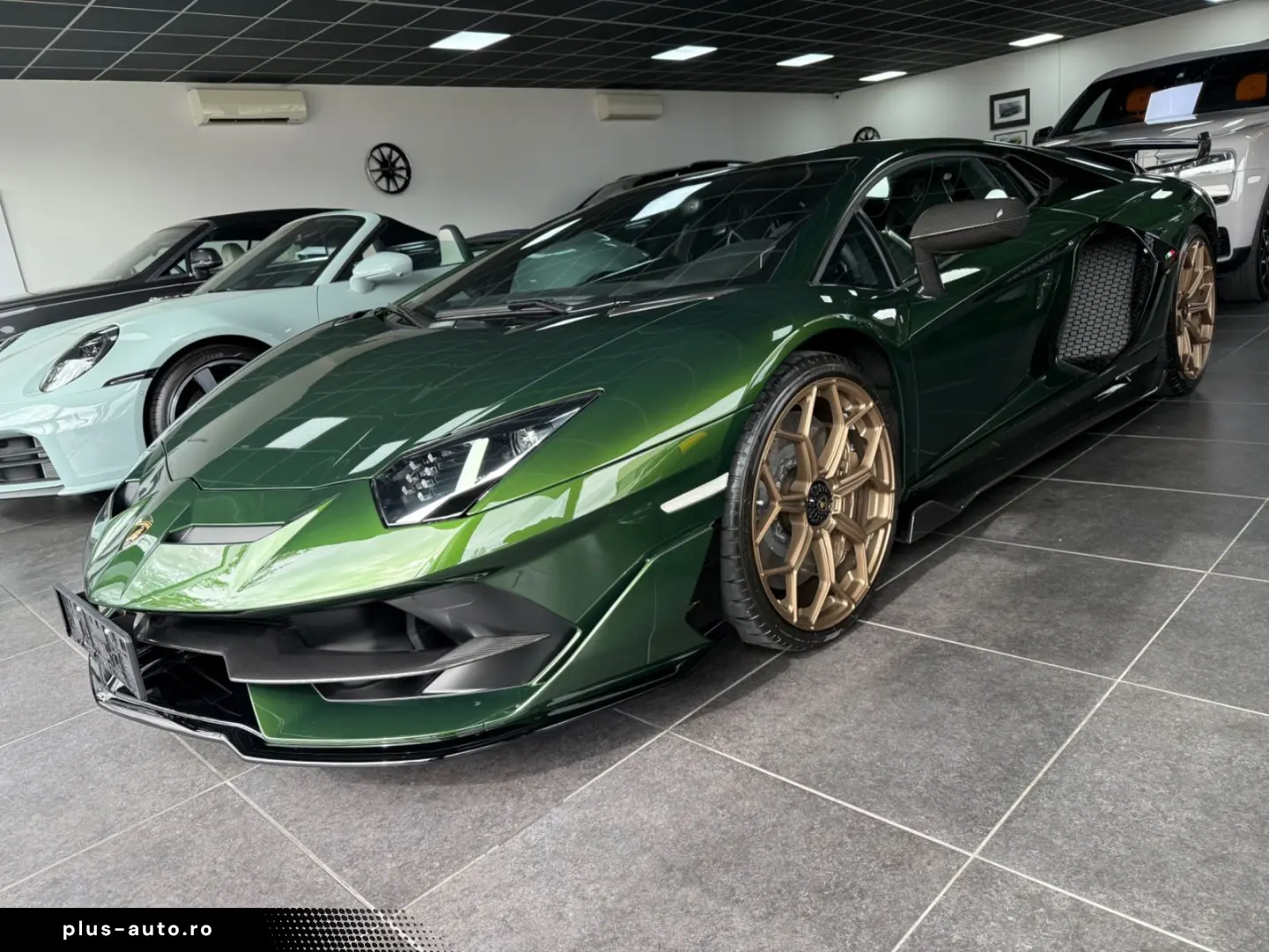 Lamborghini Aventador