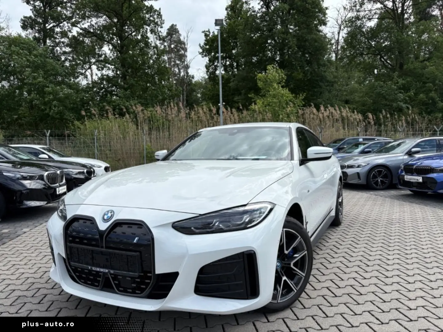 BMW I4