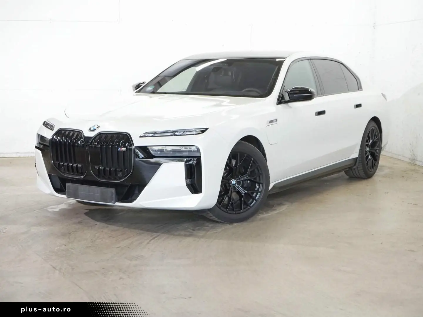 BMW M760