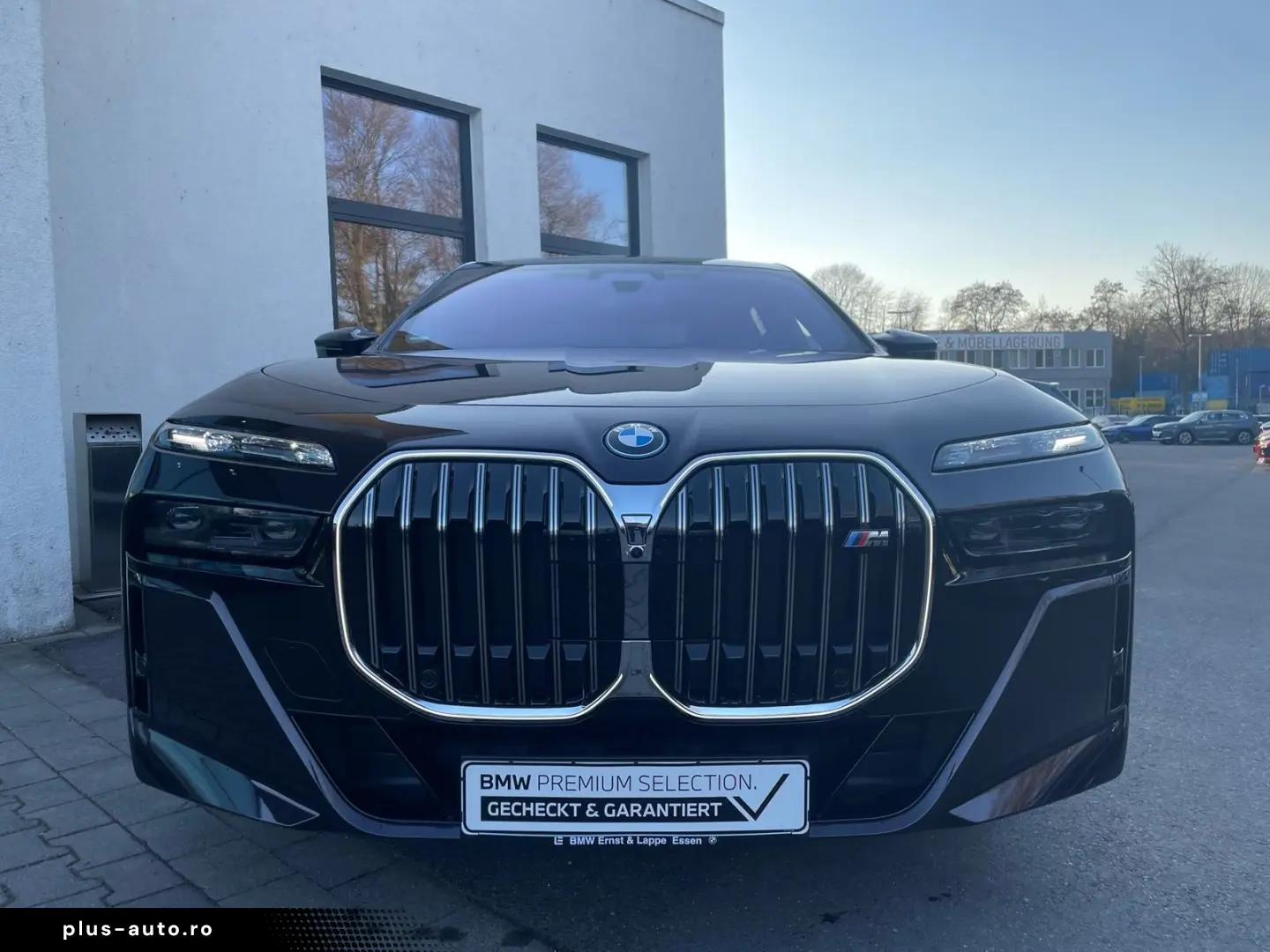 BMW I7