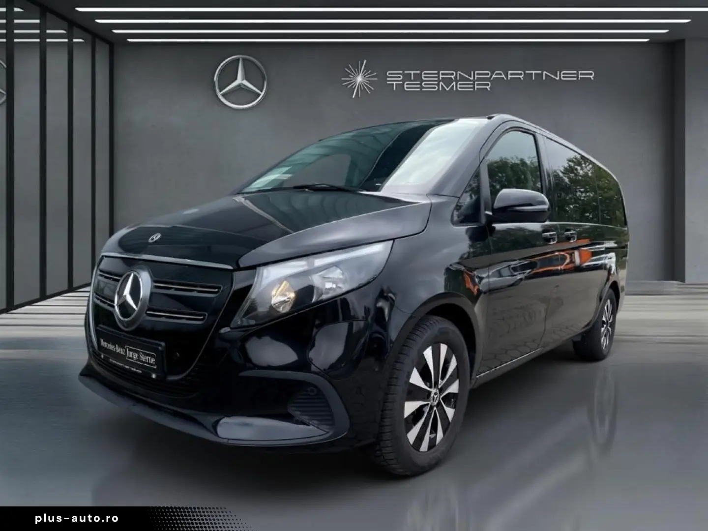 Mercedes-Benz Eqv