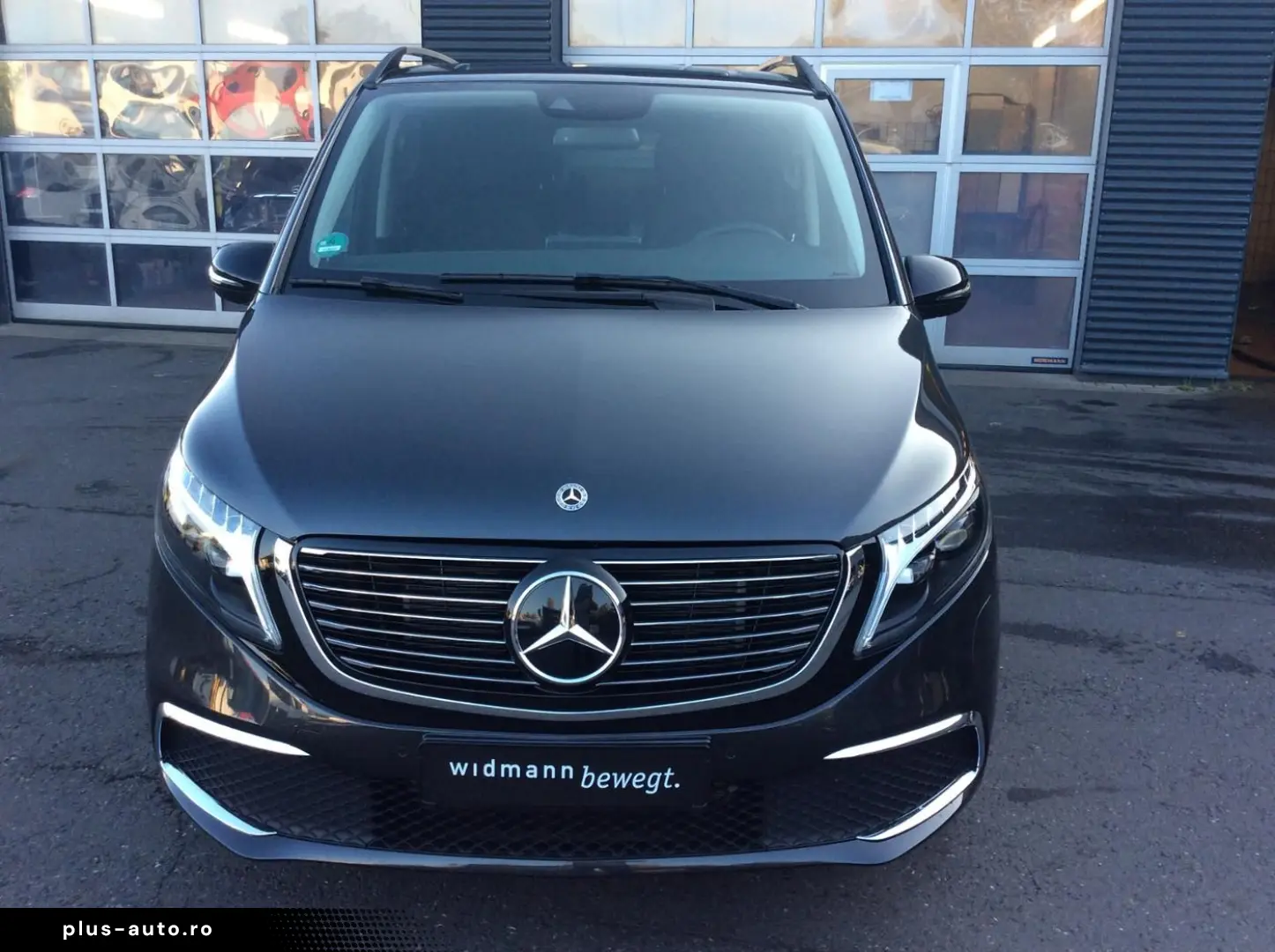 Mercedes-Benz Eqv