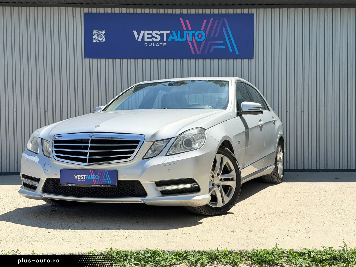 Mercedes-Benz E 200