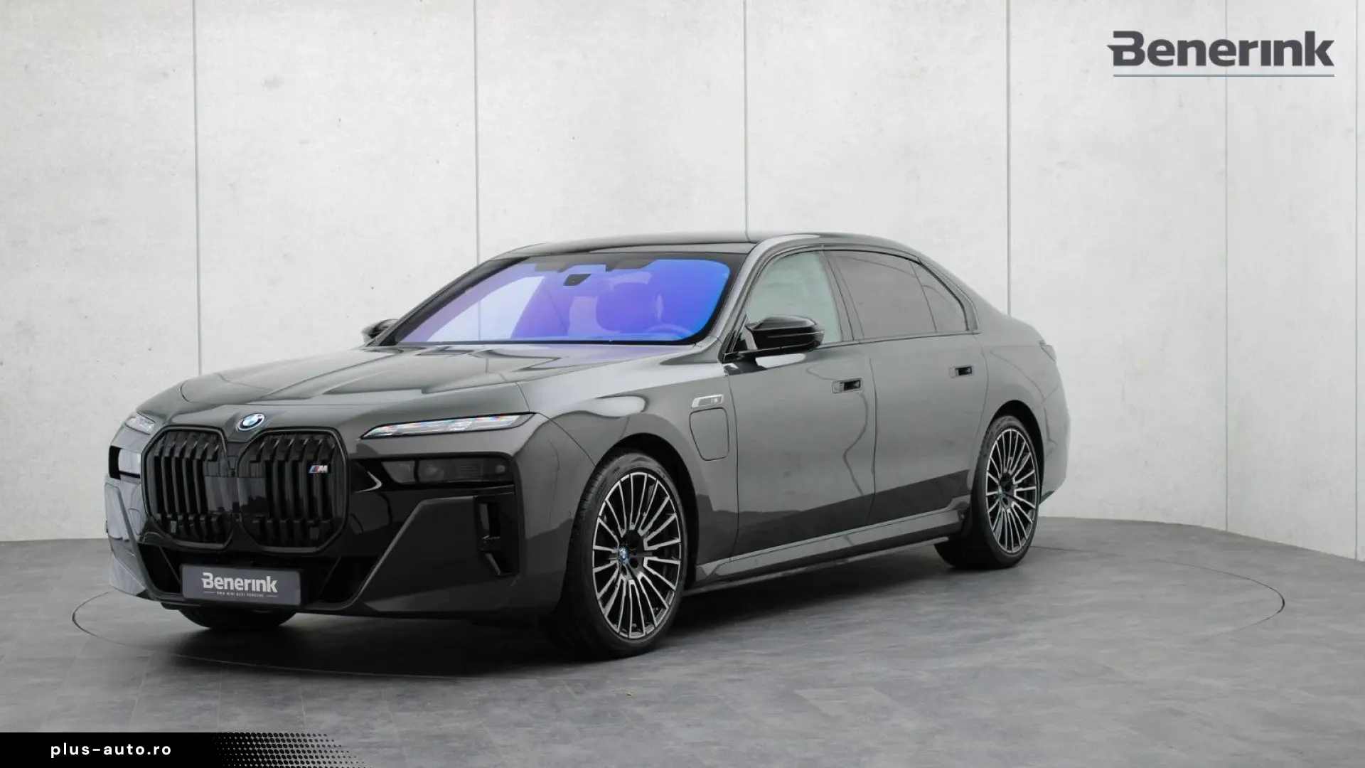 BMW M760