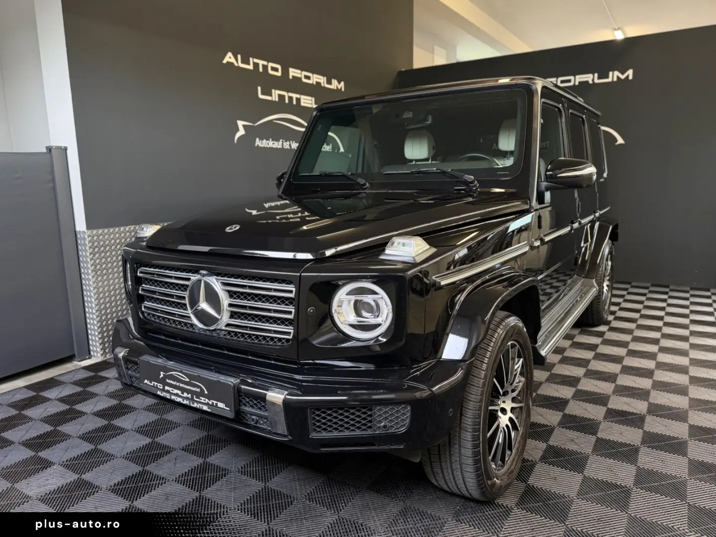 Mercedes-Benz G 400
