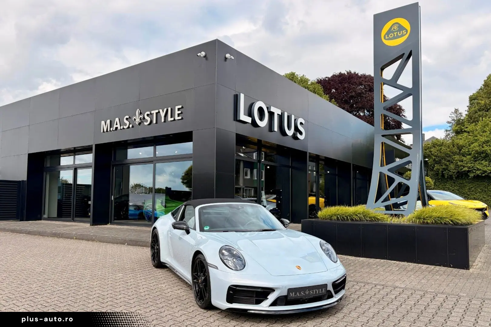 Porsche 992