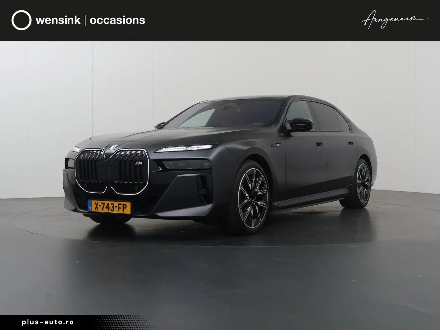 BMW I7