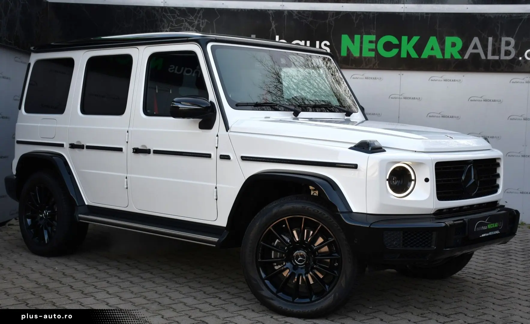 Mercedes-Benz G 400