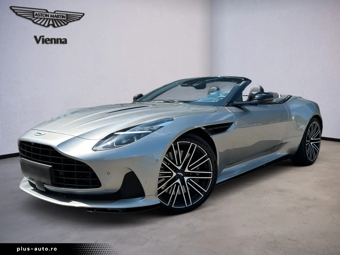Aston Martin Db12