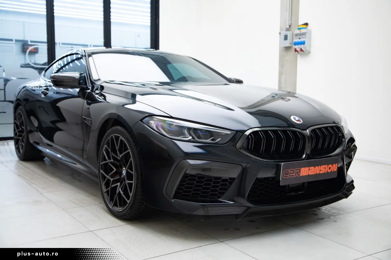 BMW M8