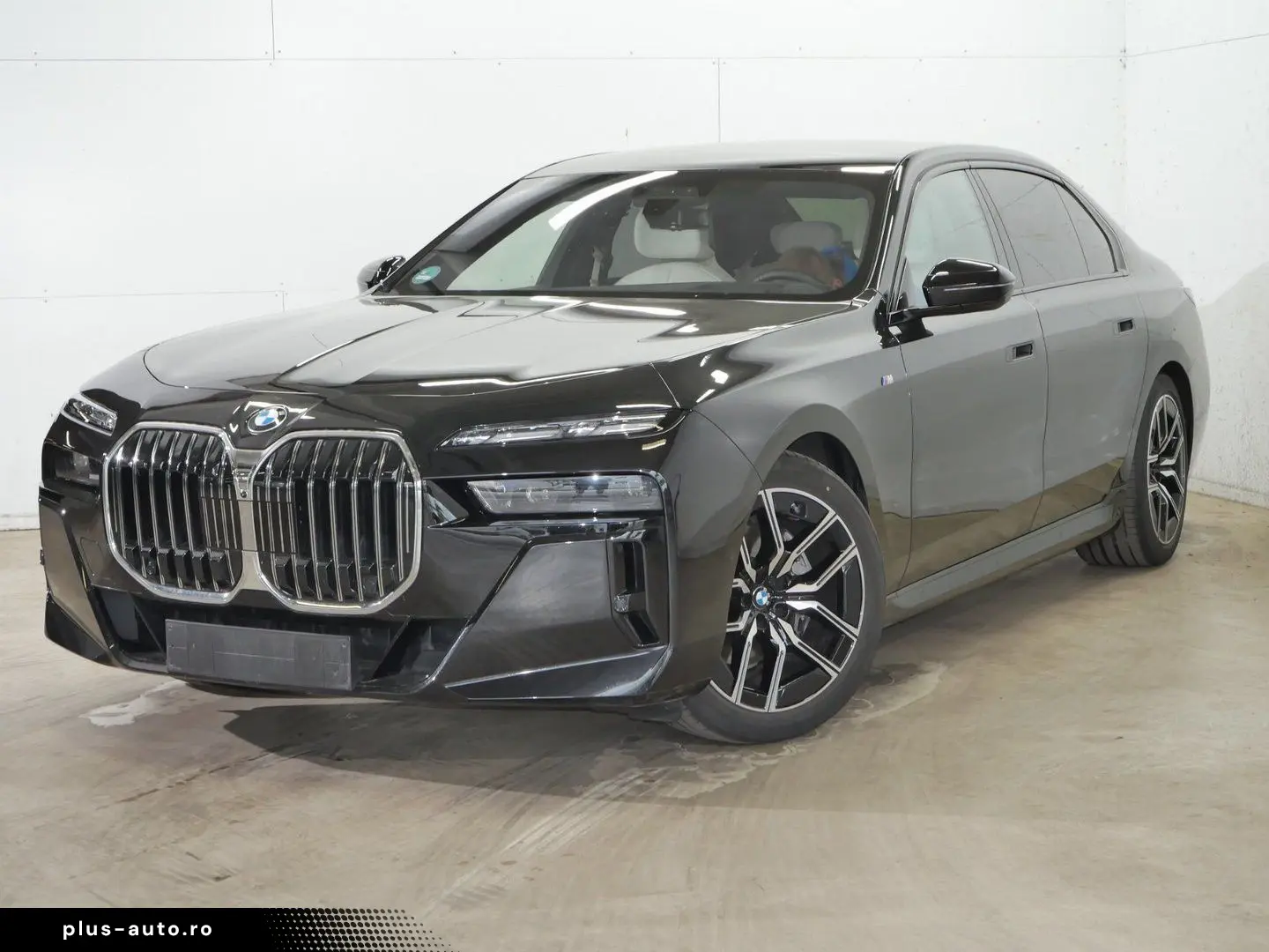 BMW 740