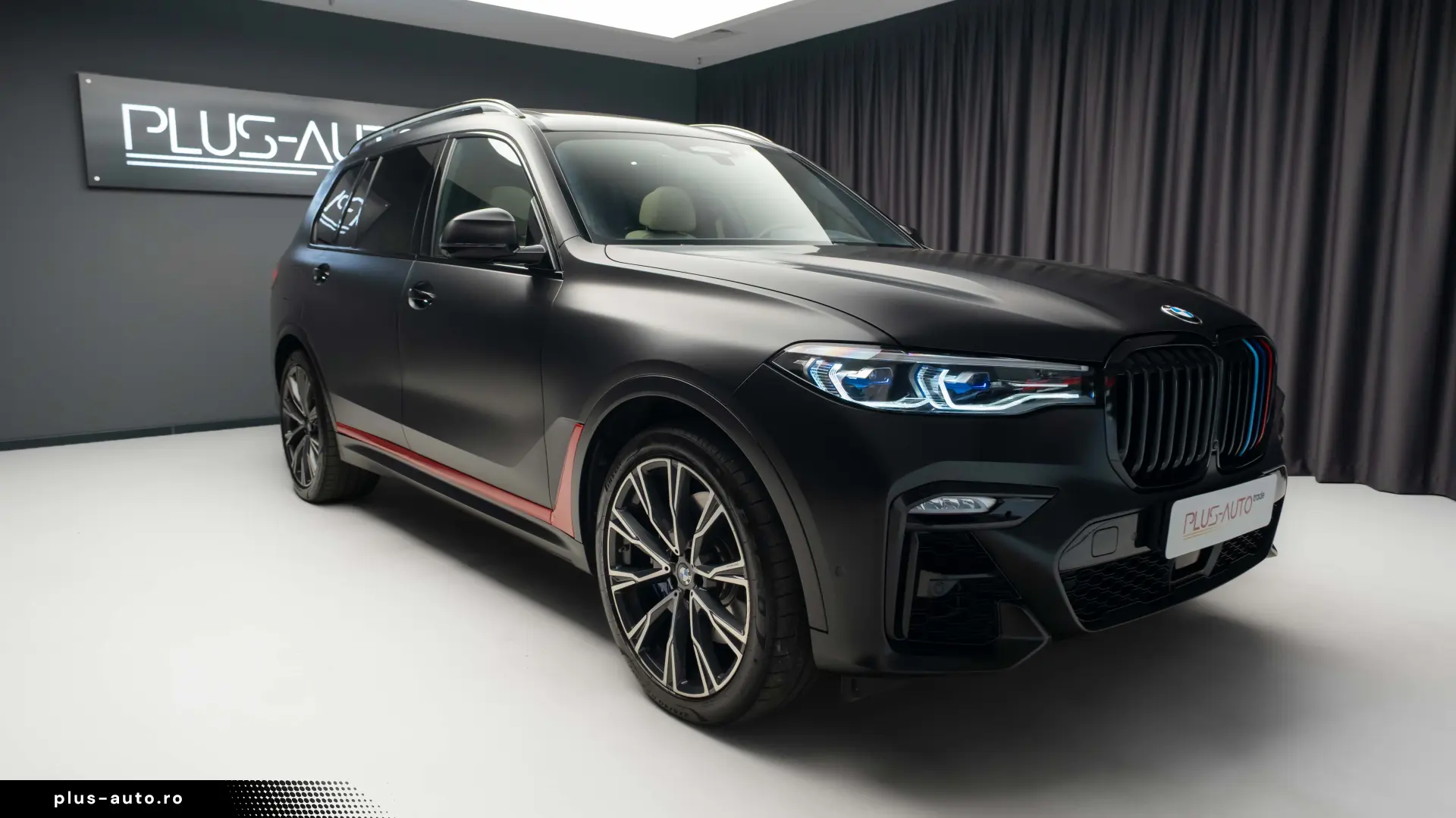 BMW X7 M50