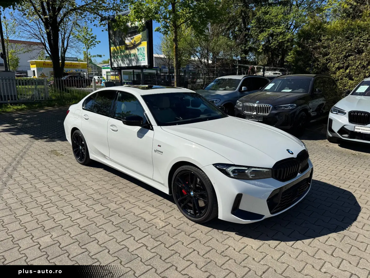 BMW 330