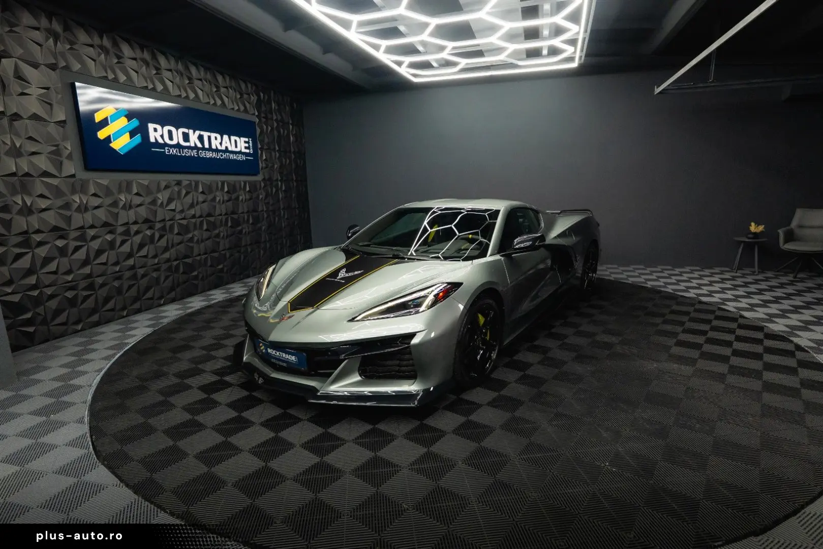 Corvette C8
