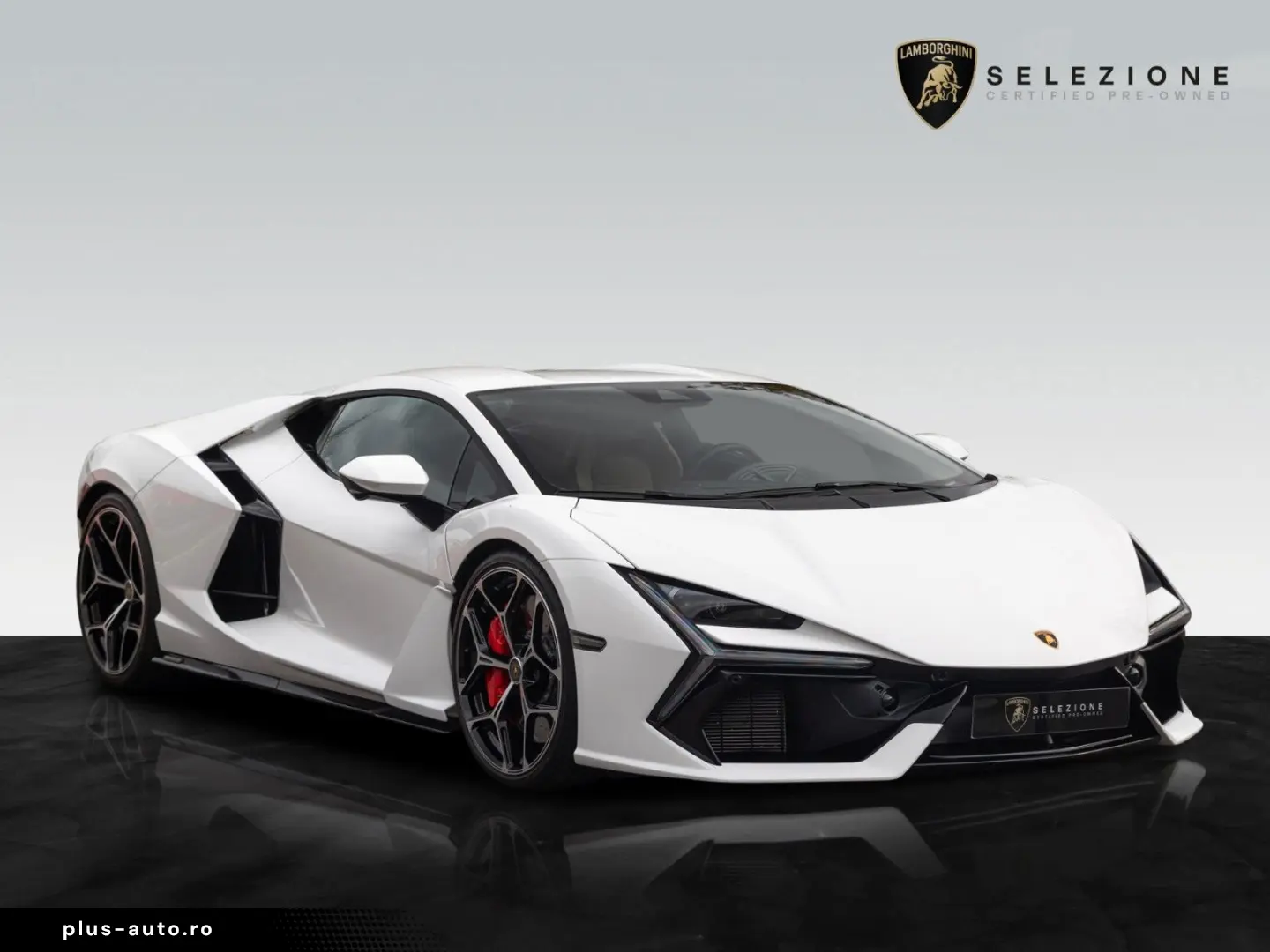 Lamborghini Revuelto