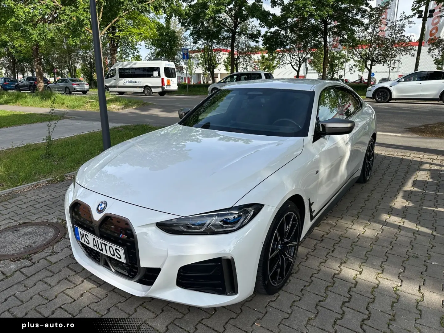 BMW I4