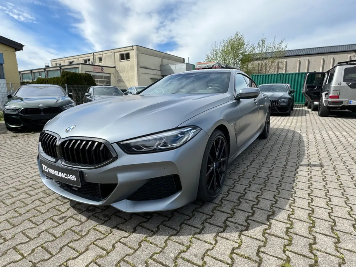 BMW 840