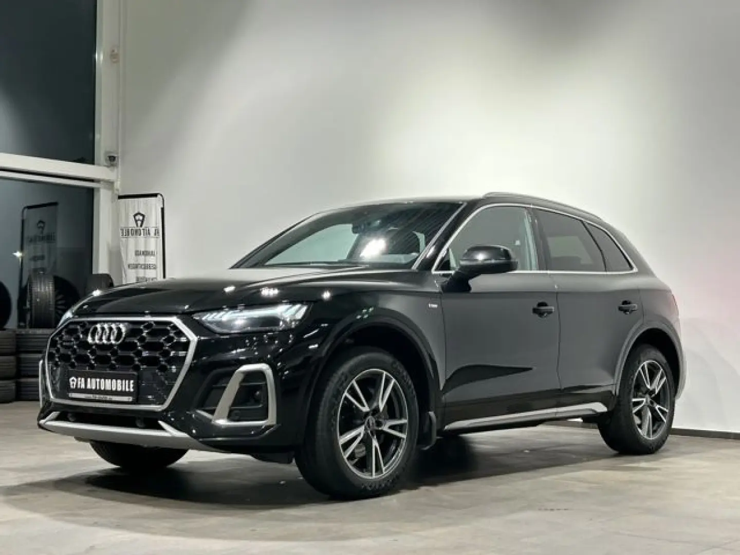 Q5 40 TDI Quat. 2x S Line Virtual Matrix AHK 19'