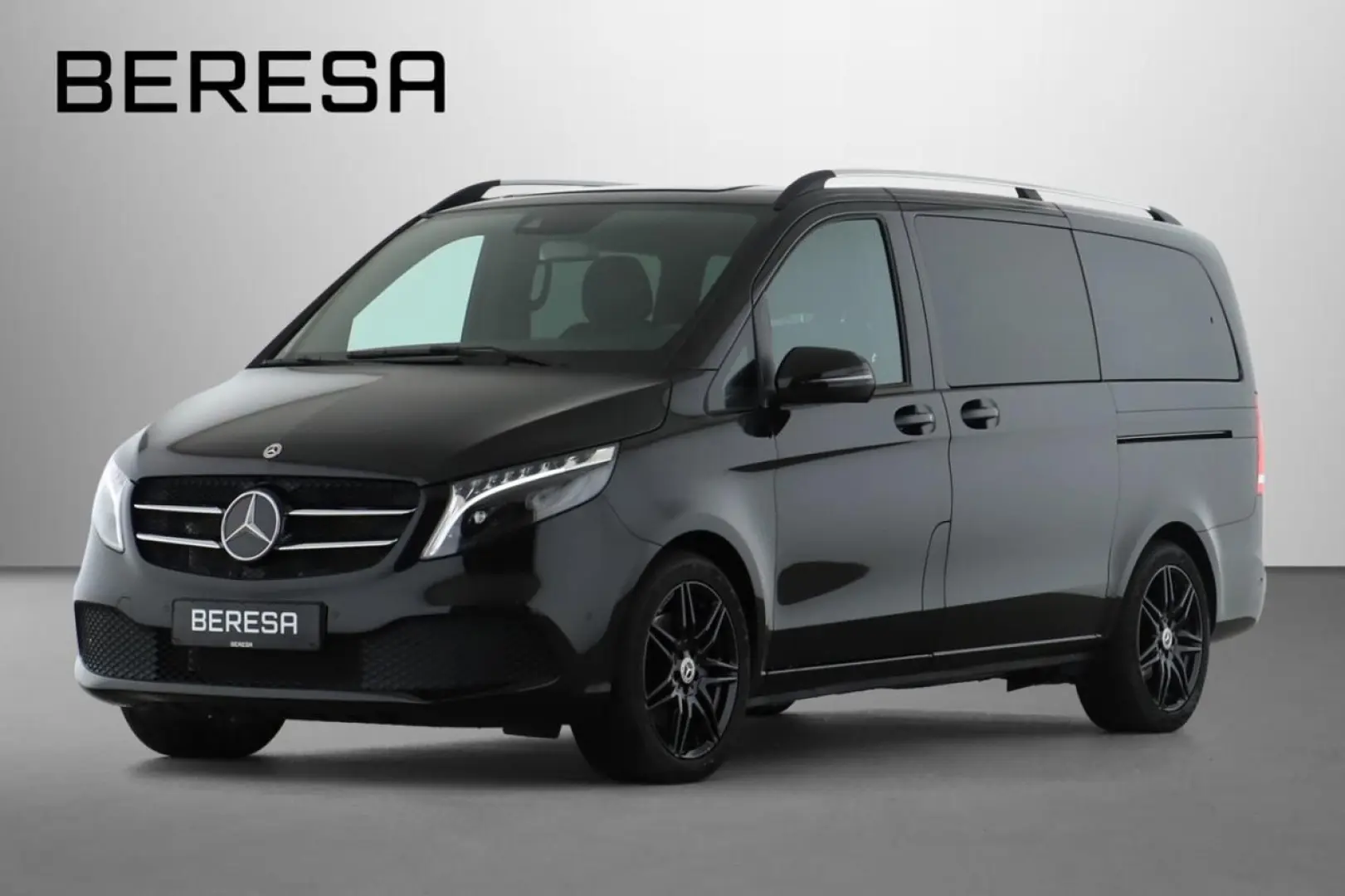 Mercedes-Benz V 220